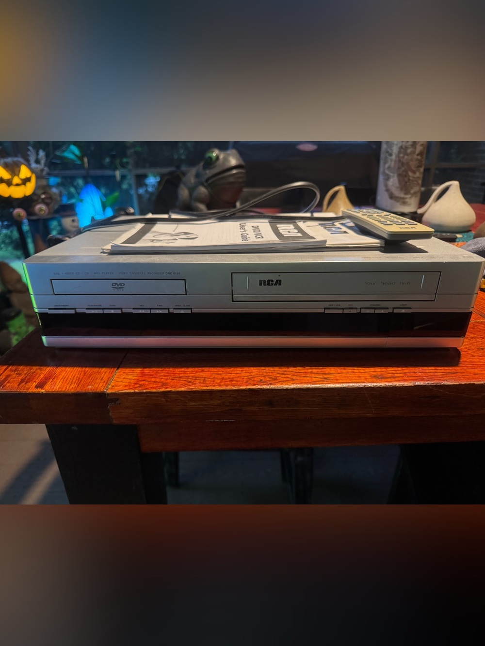 RCA DRC6100 DVD Player VCR Combo CD, Video CD, MP3 Player